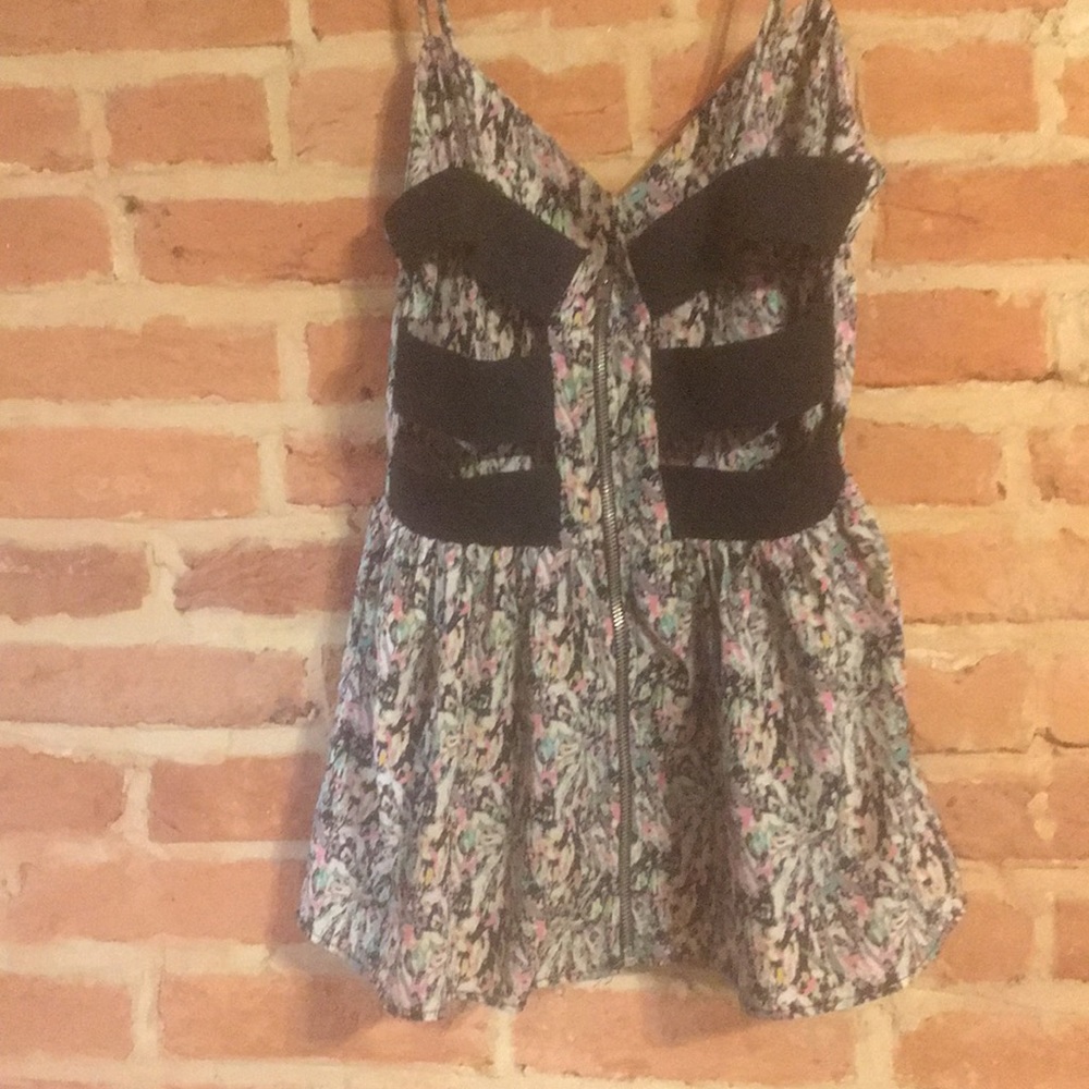 GREYLIN Top